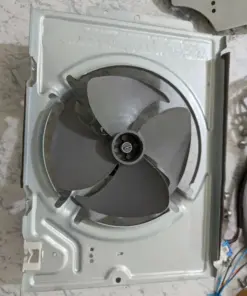 Samsung ME19R7041FS/AA Microwave - 1.9 cu ft, 1000W, Stainless Steel, Over-the-Range - Image 2